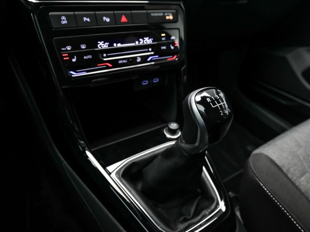 VW - T-Cross 1.0 TSI LIFE Navi Kamera Assistenzpaket_10