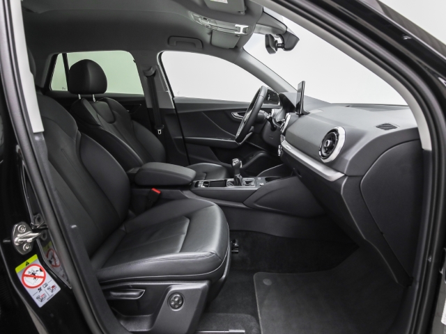 Audi - Q2 40 TFSI quattro advanced Leder Navi ACC_16