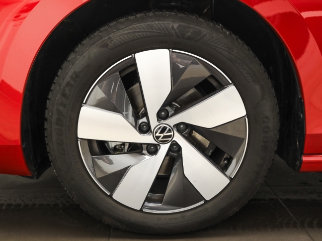 VW - Passat 2.0 TDI DSG Business Navi IQ.Light_3