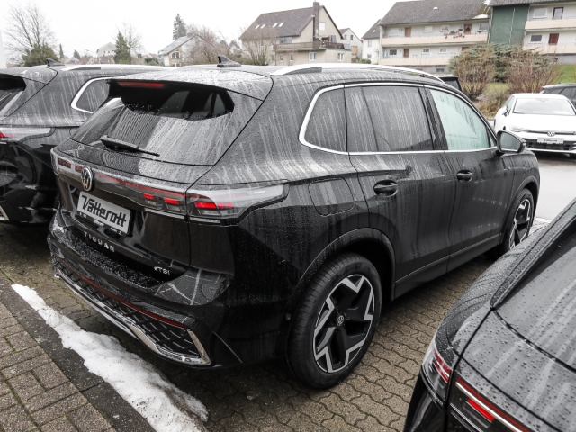 VW - Tiguan R-Line 1.5 eTSI DSG Kamera Winter ACC_5