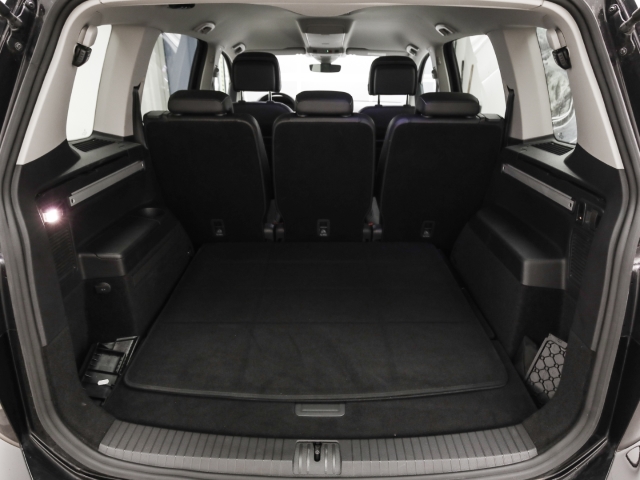 VW - Touran 2.0 TDI DSG GOAL Navi AHK 7-Sitzer_13