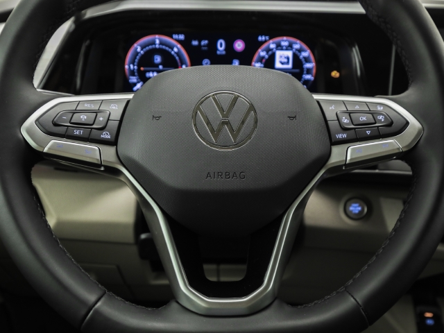 VW - T7 Multivan ''75 Jahre Bulli'' 2.0 TDI DSG LÜ 7-Sitzer Navi Kamera IQ.Light_9