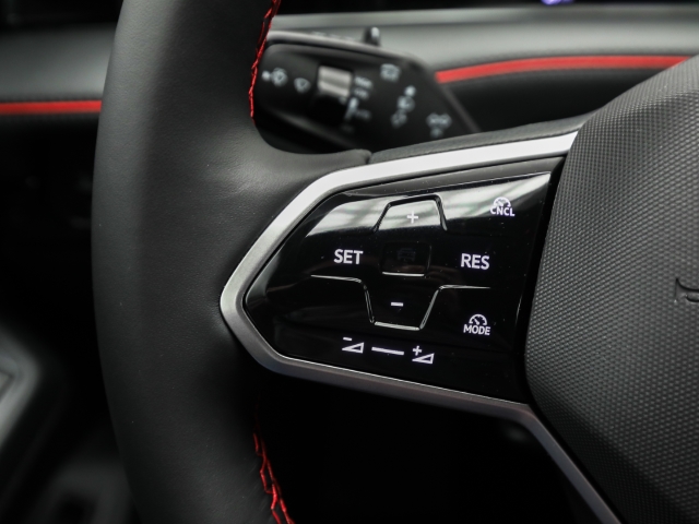 VW - ID.7 GTX Tourer 4MOTION 86 kWh AHK Navi_10