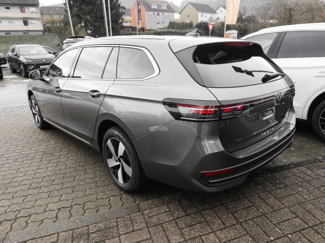 VW - Passat Business 1.5 eTSI DSG Navi HuD Anschlussgarantie_4