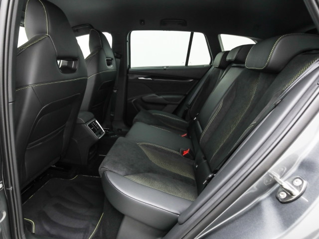 Skoda - Enyaq RS Lounge AHK Navi Kamera Maxx_14