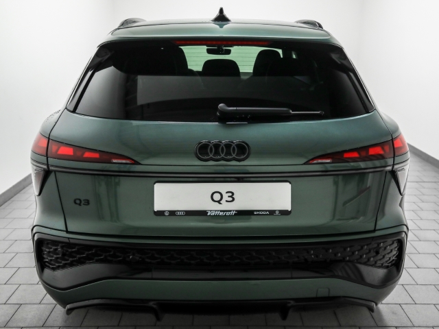 Audi - Q3 e-hybrid S line Pano DigMatrix TechPro_5