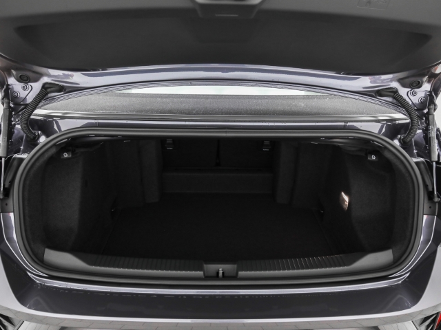 VW - T-Roc Cabriolet R-Line 1.5 TSI Kamera Winter Ganzjahresreifen_15