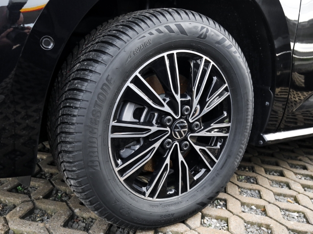 VW - T7 Multivan GOAL 2.0 TSI DSG AHK 7-Sitzer LÜ_3