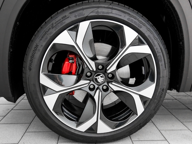Skoda - Kodiaq 2.0 TSI DSG 4x4 RS AHK Navi Pano Matrix CANTON_3