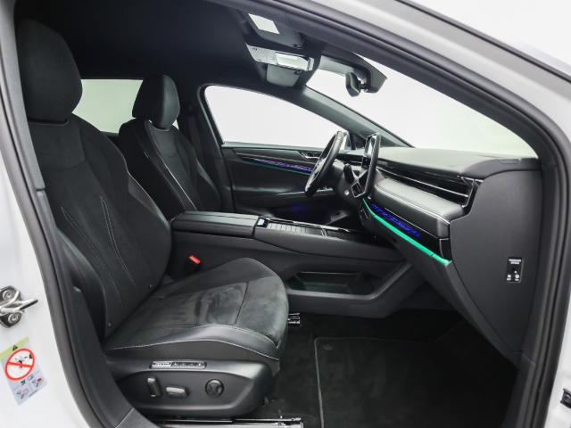 VW - ID.7 Tourer Pro AHK Navi Kamera IQ.Light_11