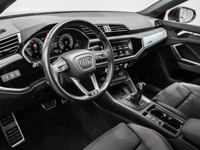 Audi - Q3 Sportback 45 TFSI e S line LED AHK KAMERA_9
