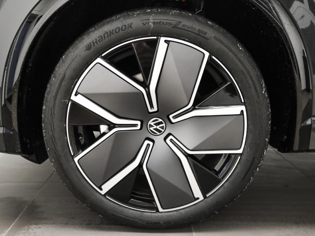 VW - Tiguan R-Line 2.0 TDI DSG AHK Navi Komfort Winter_3