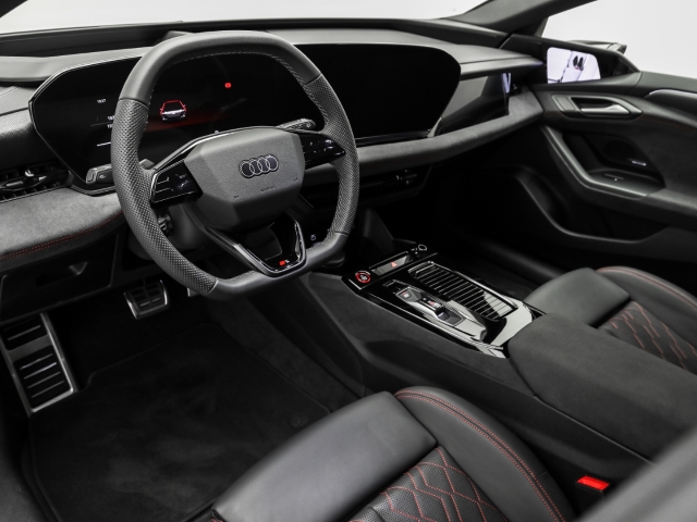Audi - A6 e-tron Avant S line Luftfed. B&O TechPro Matrix_8