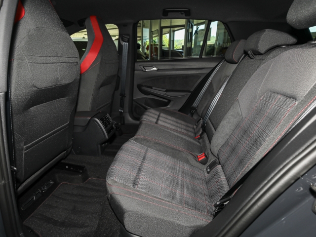 VW - Golf GTI VIII 2.0 TSI DSG Kamera ACC Lane Assist Winter_14