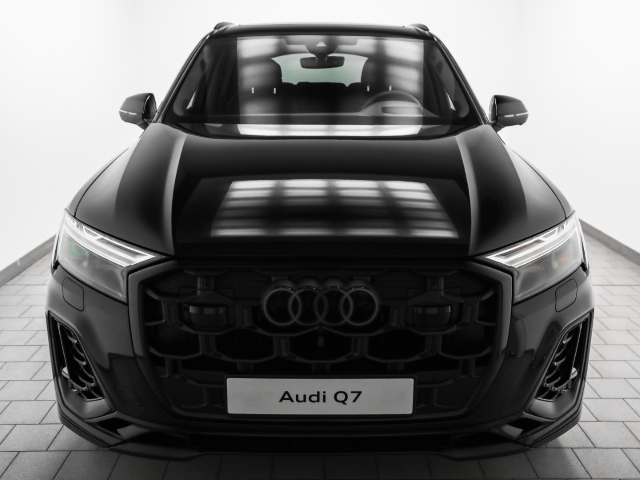 Audi - Q7 55 TFSIe S line business AHK B&O Pano HUD_3