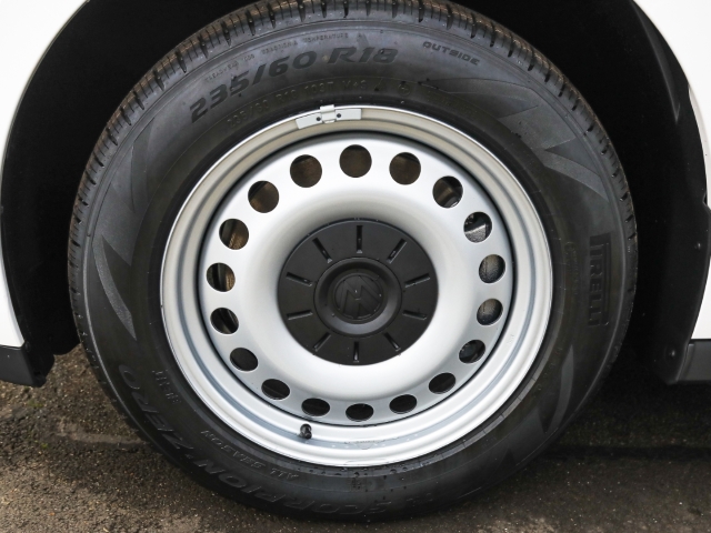 VW - ID. Buzz Cargo Pure AHK Kamera AppConnect_3