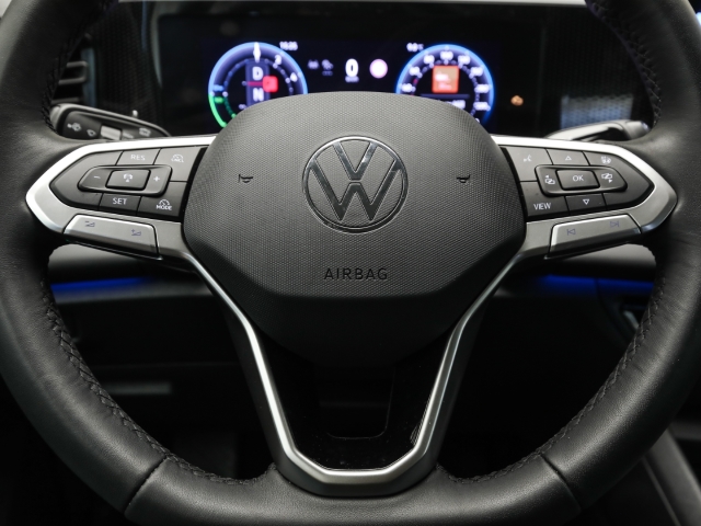 VW - Tiguan 1.5 TSI eHybrid Life AHK Navi_8