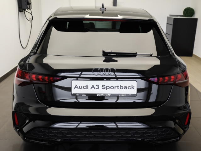 Audi - A3 Sportback S line TFSIe AHK Matrix ACC Navi_5