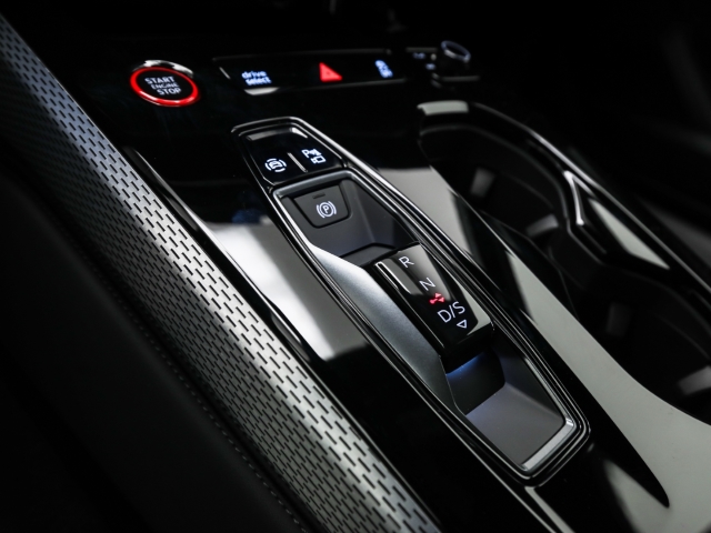 Audi - A5 Avant TDI quattro S line AHK ParkAssist Navi_16