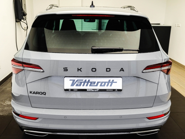 Skoda - Karoq Sportline 1.5 TSI DSG AHK Navi Pano Kamera_4