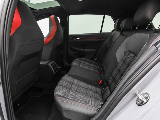 VW - Golf GTI DSG Pano Navi Harman Kardon_13