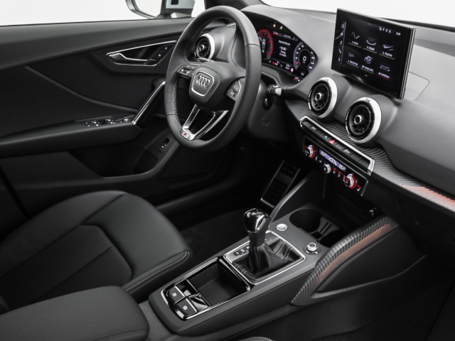 Audi - Q2 35 TFSI S line competition Matrix AHK_16