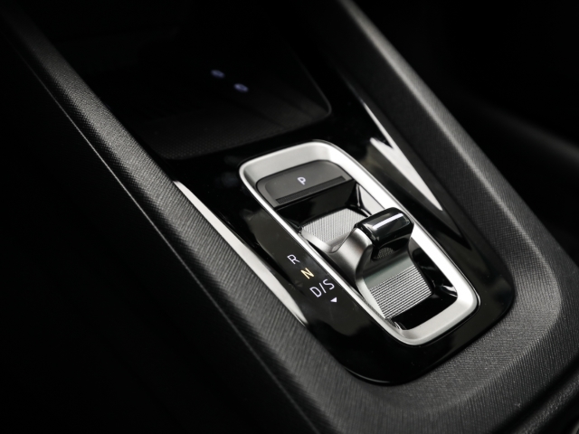 Skoda - Octavia Combi RS 2.0 TSI AHK Pano Matrix Winter_12