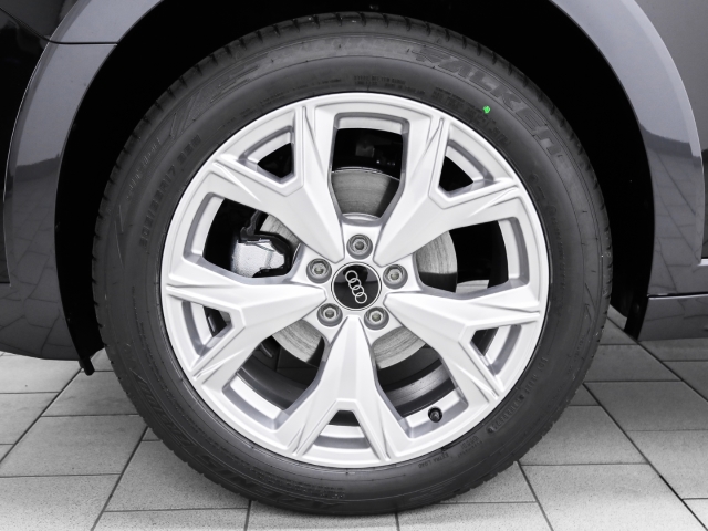 Audi - A1 allstreet 30 TFSI S tronic CarPlay LED ACC_4