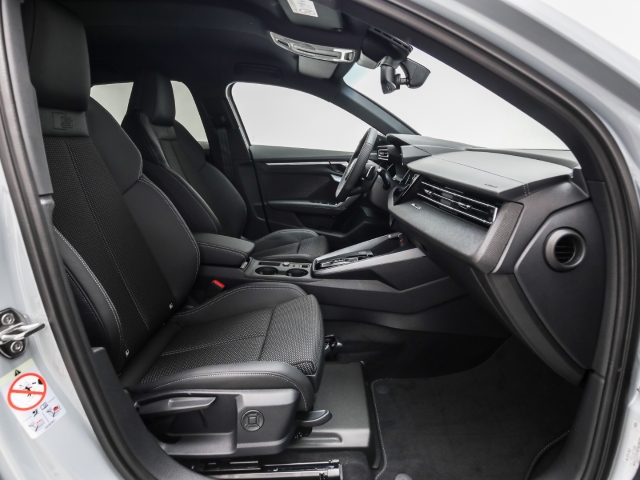 Audi - A3 Sportback advanced TFSI ACC LED Navi CarPlay_17