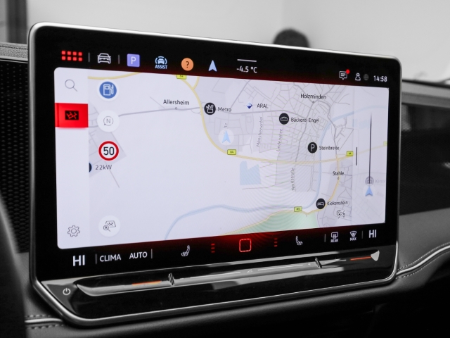 VW - Passat 2.0 TDI DSG Business AHK AreaView IQ.Drive_9