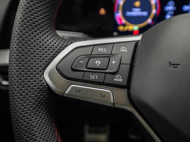 VW - Golf GTI Clubsport 2.0 TSI DSG Light Assist Winter_10