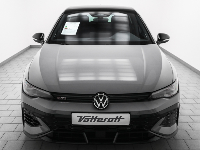 VW - Golf GTI Clubsport 2.0 TSI DSG Pano Navi Matrix_2 VW - Golf GTI Clubsport 2.0 TSI DSG Pano Navi Matrix_2