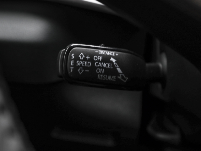 Skoda - Karoq Tour 1.5 TSI AHK Navi Kamera ACC_10