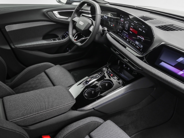 Audi - A5 Avant e-hybrid advanced ACC AHK Navi Matrix_17