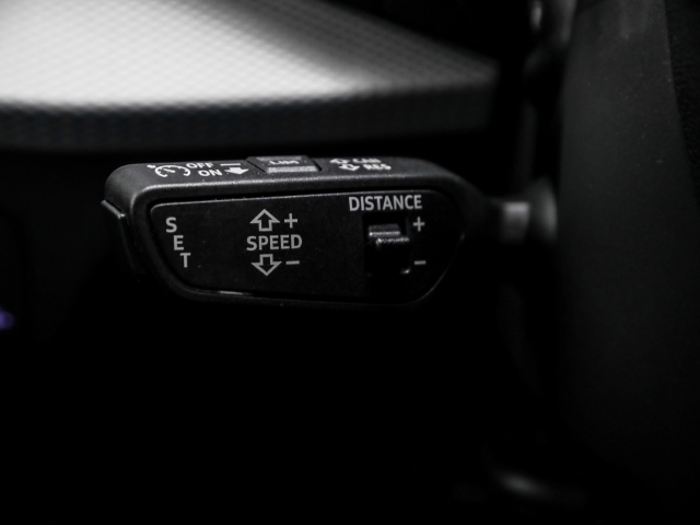 Audi - Q2 35 TDI quattro advanced ACC LED Navi_11