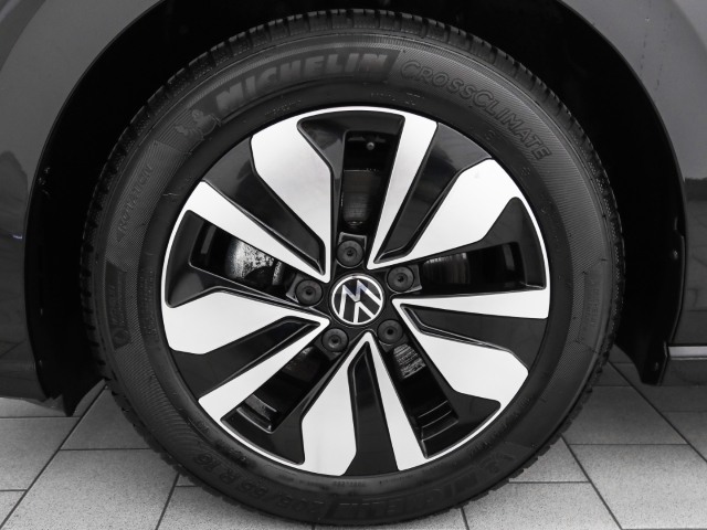 VW - Golf Variant 1.5 eTSI DSG GOAL Navi AHK AreaView_3