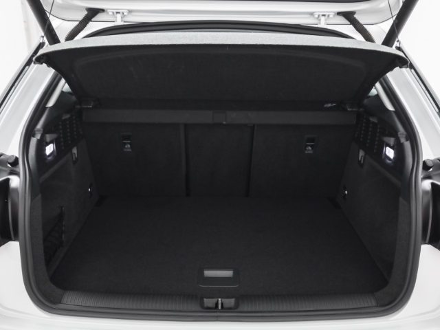 Audi - Q2 40 TFSI quattro advanced Leder Navi ACC CarPlay_20