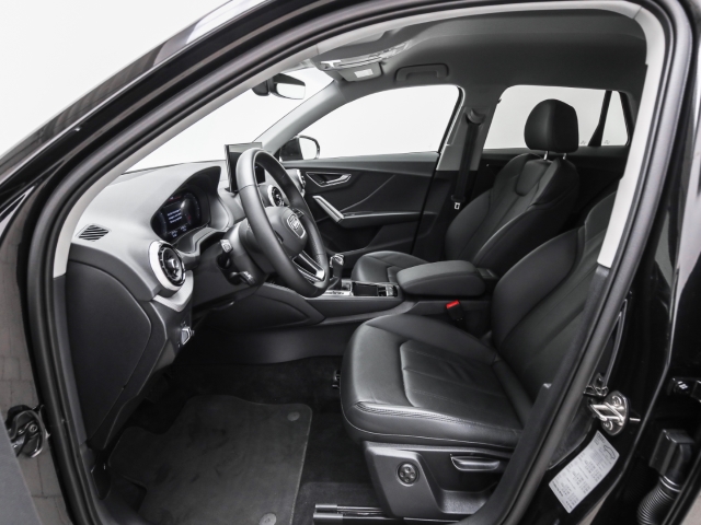 Audi - Q2 40 TFSI quattro advanced Leder Navi ACC_6