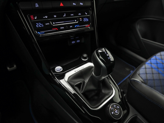 VW - T-Roc R 2.0 TSI 4M DSG Navi Kamera Matrix_12