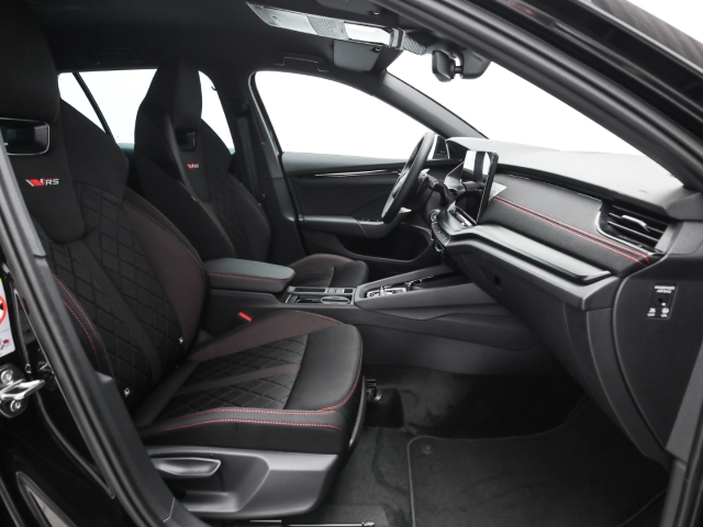 Skoda - Octavia Combi RS 2.0 TSI AHK Navi Kamera Matrix Winter_13