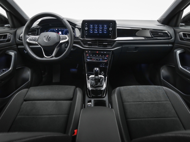 VW - T-Roc Style 2.0 TDI DSG AHK Navi Kamera IQ.Drive_7