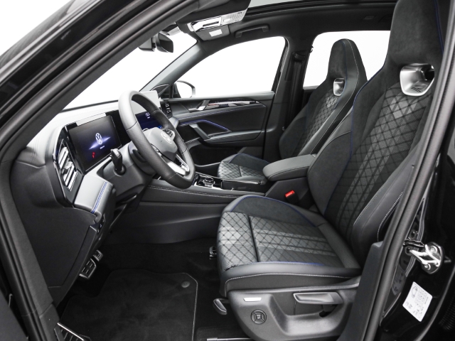 VW - Tiguan 2.0 TSI 4M R-Line AHK Navi Pano IQ.Light_6