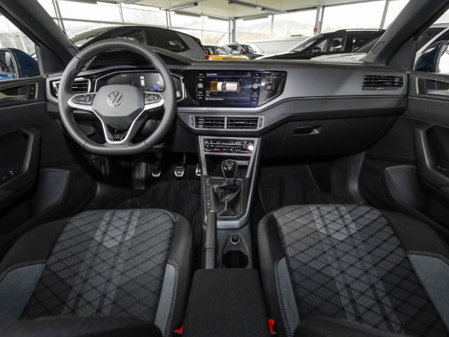VW - Polo R-Line 1.0 TSI IQ.Light_6