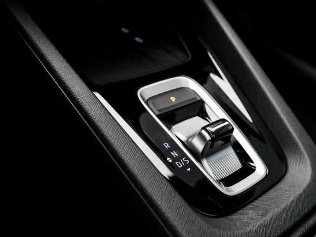 Skoda - Octavia Combi RS 2.0 TSI DSG AHK Pano Winter Matrix_13