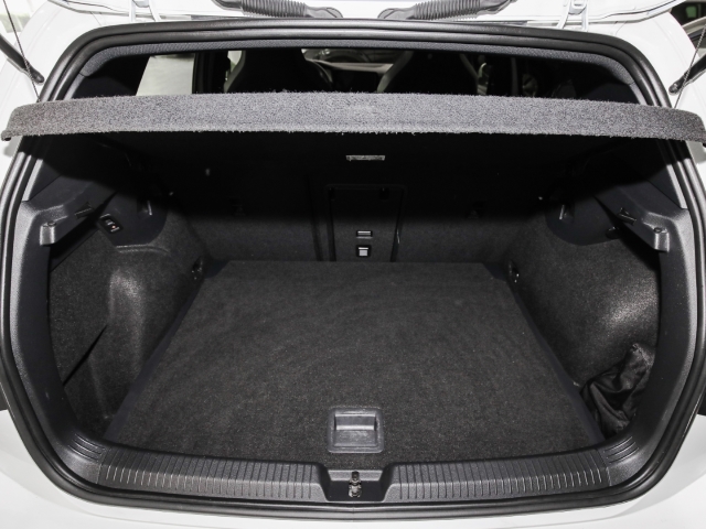 VW - Golf VIII GTD 2.0 TDI DSG IQ.LIGHT AHK HUD_13