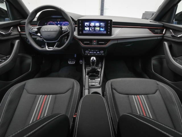 Skoda - Kamiq Monte Carlo 1.5 TSI DSG Pano Navi Kamera Komfort Plus_7