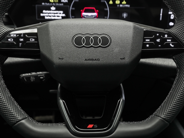 Audi - A5 Avant TDI quattro S line AHK ParkAssist Navi_10