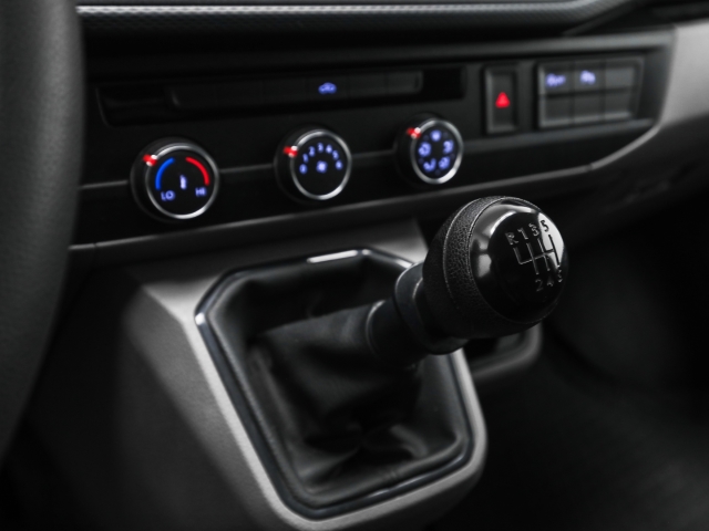 VW - T6.1 Kasten 2.0 TDI AHK_10