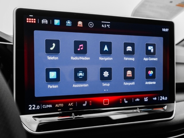 VW - Golf GTI Clubsport 2.0 TSI DSG Light Assist Winter_11