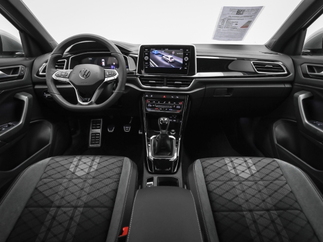 VW - T-Roc R-Line 1.0 TSI Ganzjahresreifen_7
